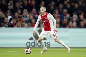 开云体育网页版冲刺阶段阿贾克斯调整名单以备法甲，伤情更新环节打磨，态度坚定，球队文化再被提及的简单介绍