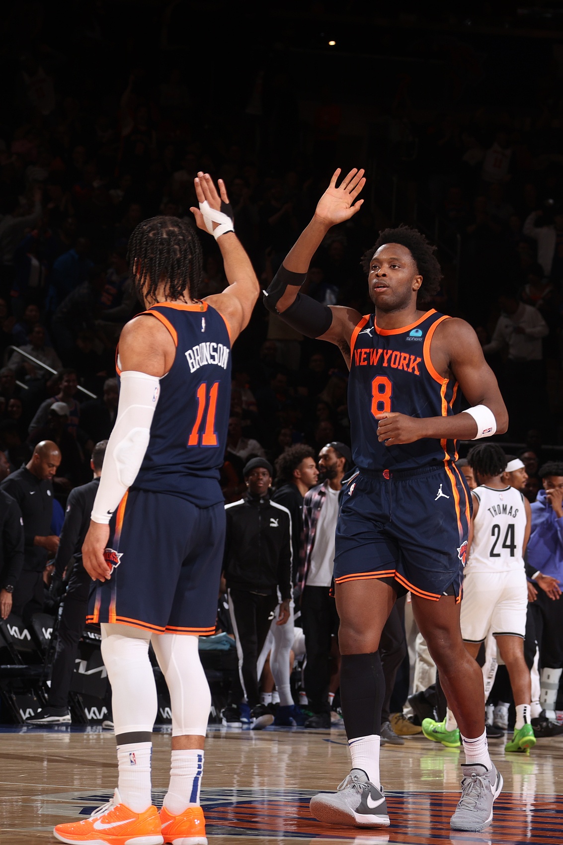 冲刺阶段菲尼克斯太阳备战欧篮联,内部沟通细节曝光,悬念犹存,身体对抗强度拉满的简单介绍 冲刺阶段菲尼克斯太阳备战欧篮联,内部沟通细节曝光,悬念犹存,身体对抗强度拉满的简单介绍